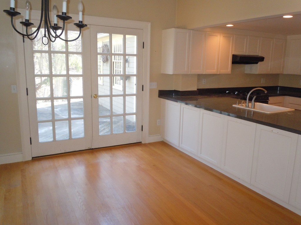 434 Concord Road Sudbury, MA 01776 - Photo 7 of 21 Gallery Image 7