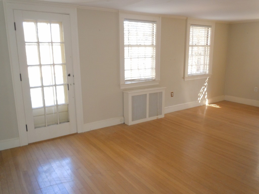 434 Concord Road Sudbury, MA 01776 - Photo 9 of 21 Gallery Image 9