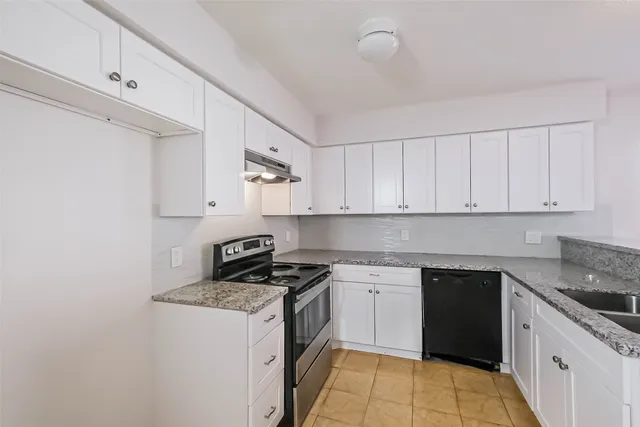 $130,000 | 11983 Bob White Drive, Unit 17852, Houston, TX 77035