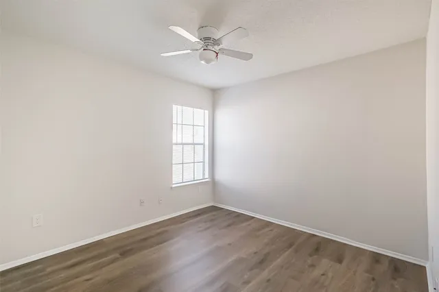 $130,000 | 11983 Bob White Drive, Unit 17852, Houston, TX 77035
