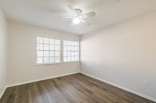 $130,000 | 11983 Bob White Drive, Unit 17852, Houston, TX 77035