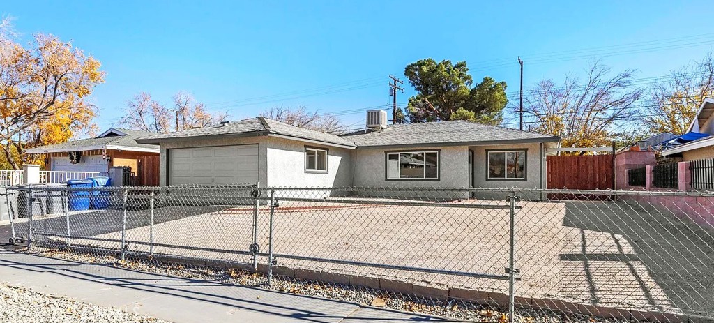 44532 Andale Avenue Lancaster, CA 93535 - Photo 4 of 21 a front view of a house with a porch