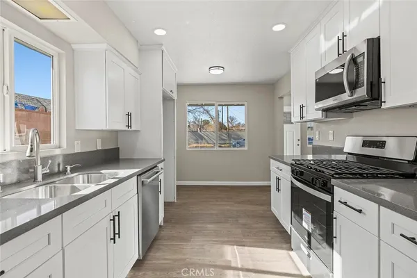 $449,000 | 44532 Andale Avenue, Lancaster, CA 93535