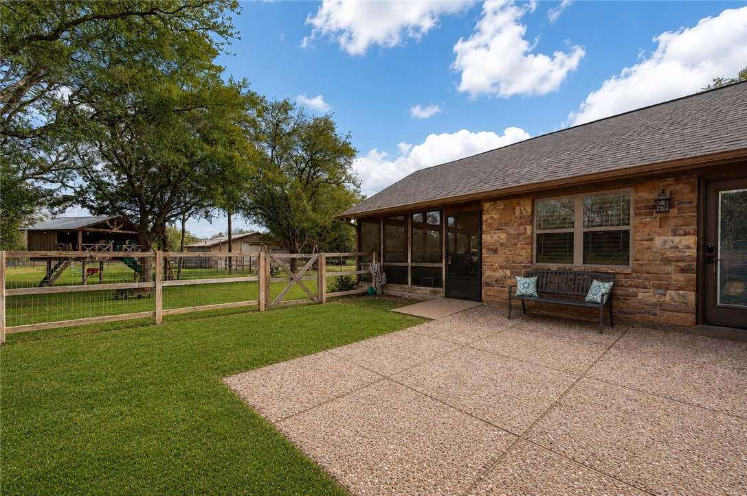 2302 Quail Run College Station, TX 77845 - Photo 26 of 49