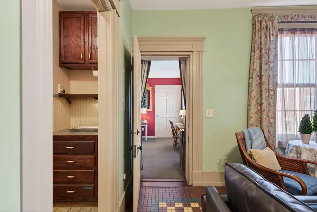 $1,650,000 | 15 Pine Street, Portland, ME 04102