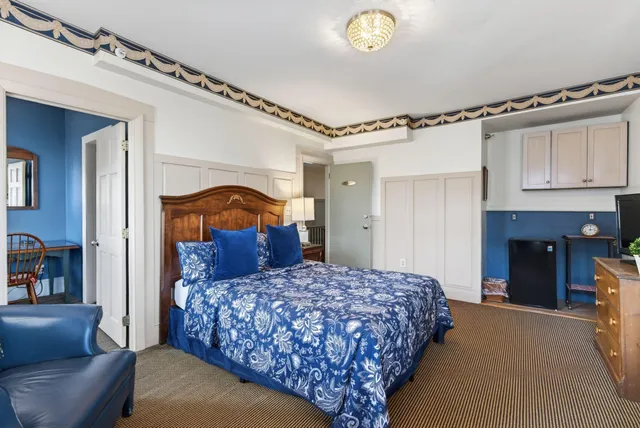 $1,650,000 | 15 Pine Street, Portland, ME 04102