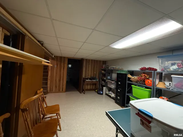 $169,900 | 206 North Robinson Street, Lewistown, IL 61542