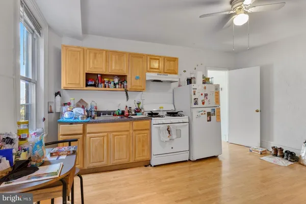 $1,125 | 131 West Susquehanna Avenue, Unit 2F, Philadelphia, PA 19122