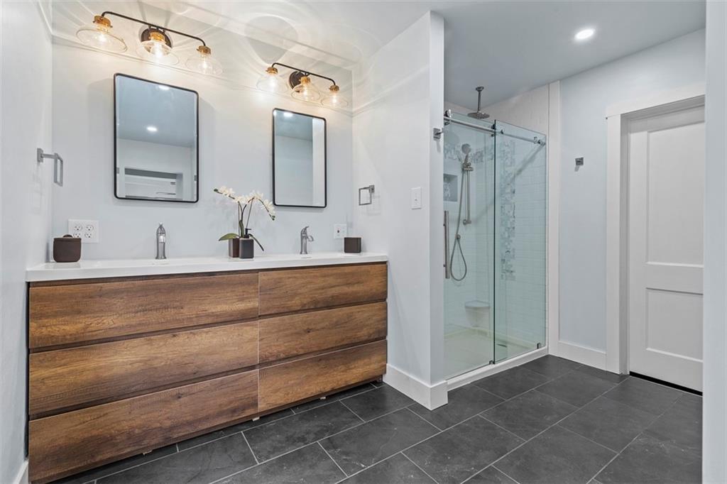 234 Navajo Road Pittsburgh, PA 15241 - Photo 21 of 34