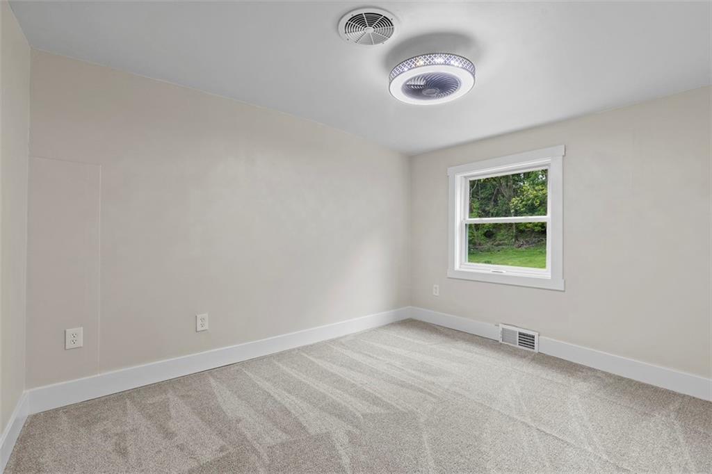 234 Navajo Road Pittsburgh, PA 15241 - Photo 26 of 34 Bedroom 4