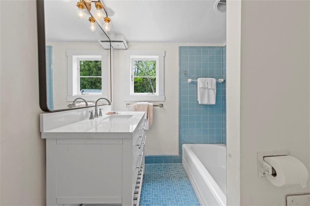 234 Navajo Road Pittsburgh, PA 15241 - Photo 27 of 34