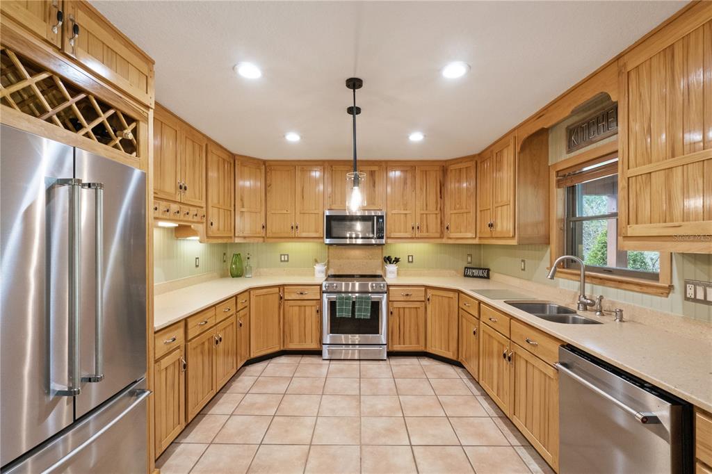 2925 Godwin Road St. Cloud, FL 34772 - Photo 12 of 54