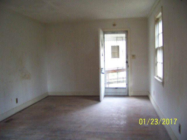 2314 Harding Road Augusta, GA 30906 - Photo 3 of 8 living room