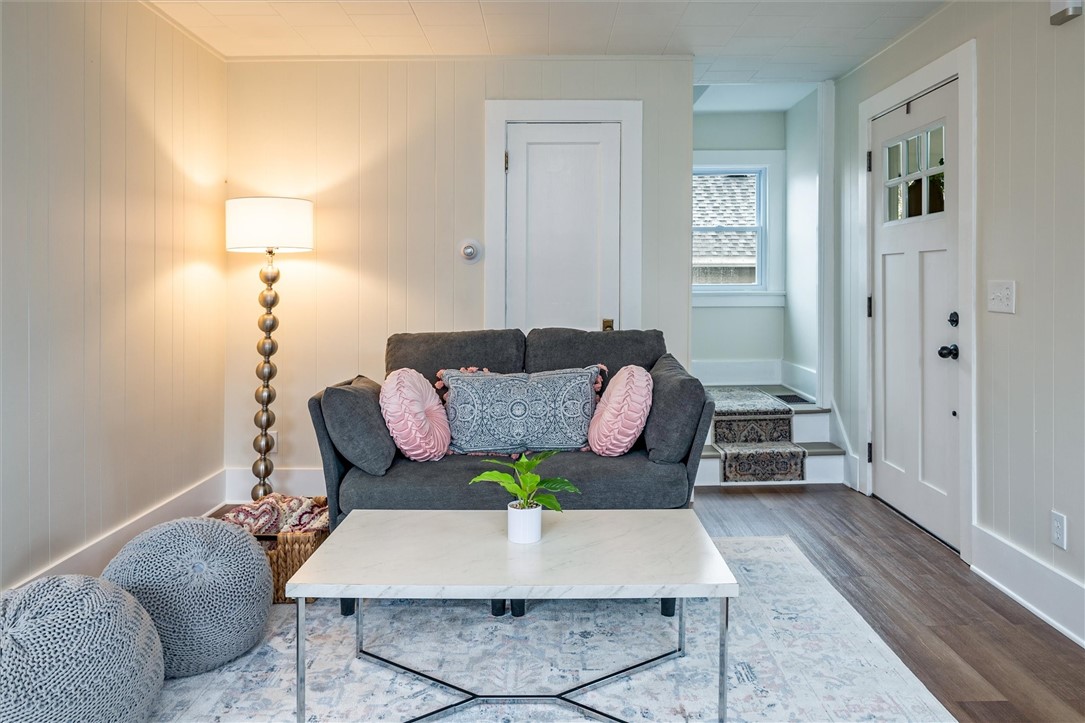 40 Everett Street Greece, NY 14615 - Photo 8 of 40