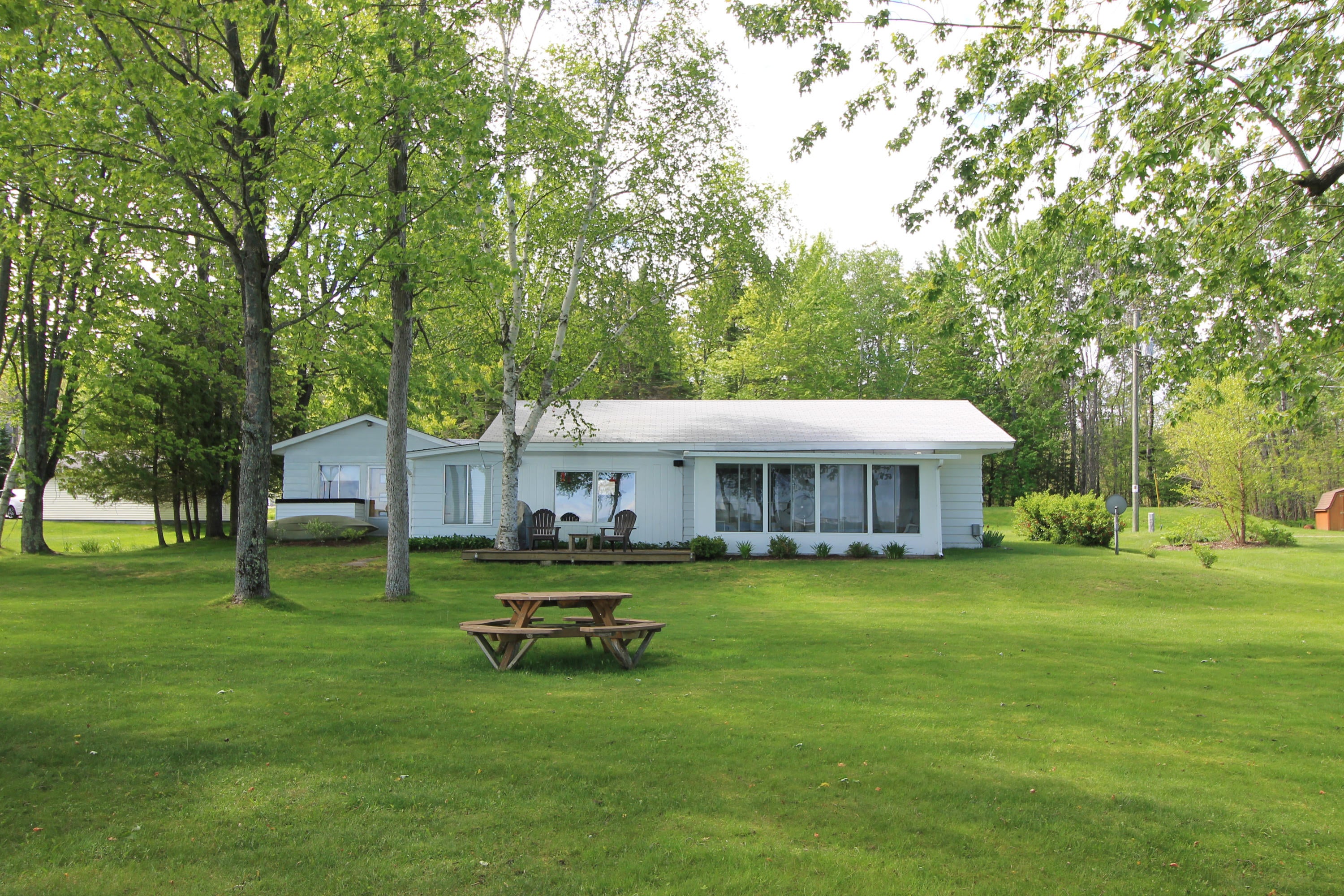 11398 Kings Point Road Alanson, MI 49706 - Photo 25 of 28 Gallery Image 25