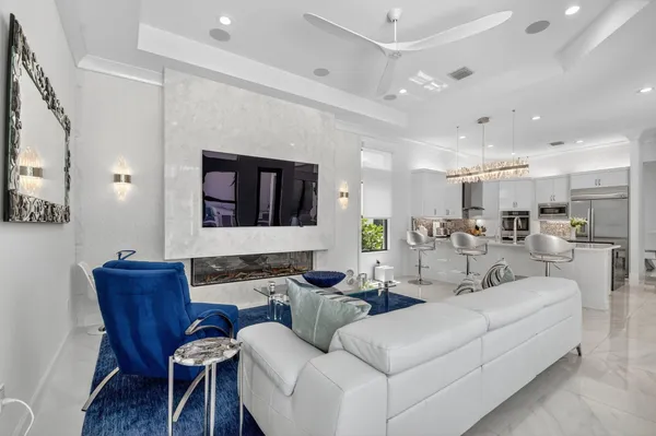 $2,465,000 | 11158 Gln Orch Lane, Boynton Beach, FL 33473