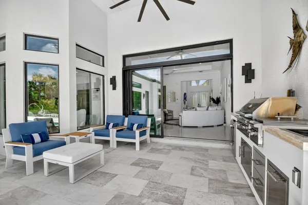 $2,465,000 | 11158 Gln Orch Lane, Boynton Beach, FL 33473