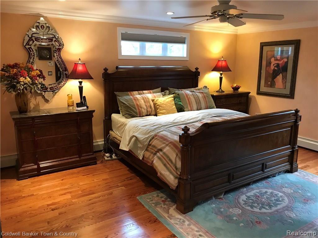 30072 Wicklow Road Farmington Hills, MI 48334 - Photo 22 of 47