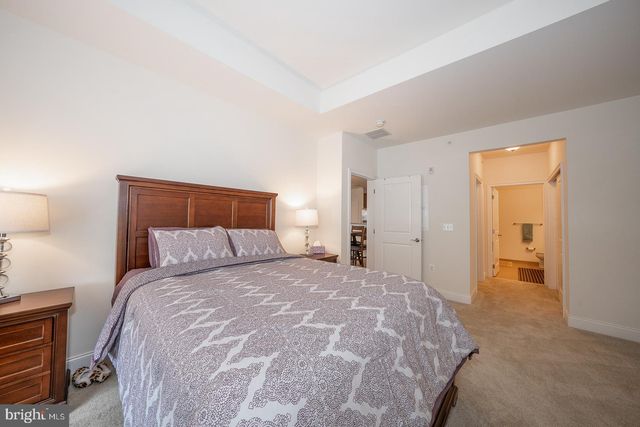 $610,000 | 700 Commodore Court, Unit 2746, Philadelphia, PA 19146