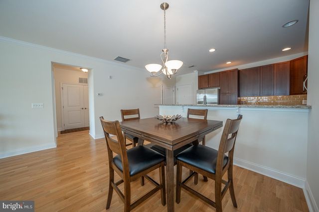 $610,000 | 700 Commodore Court, Unit 2746, Philadelphia, PA 19146