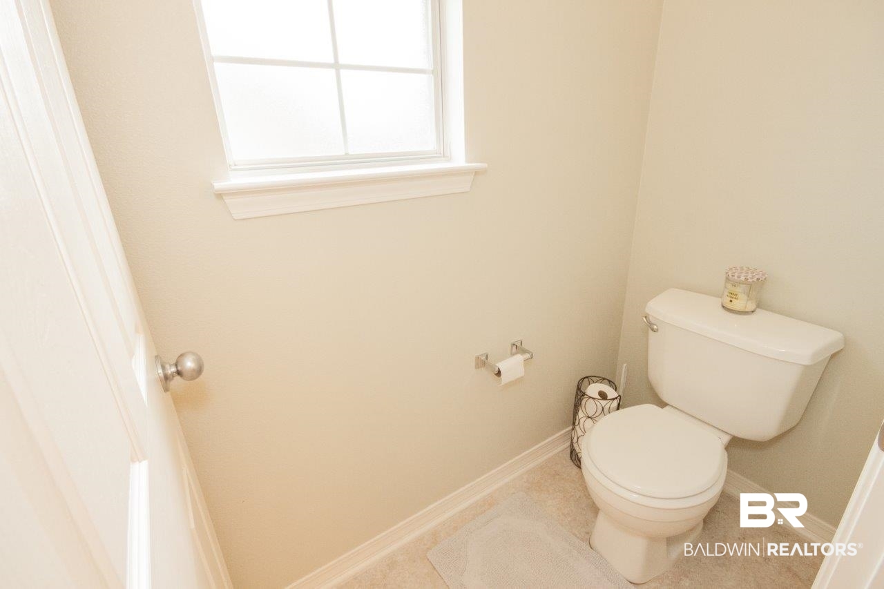 146 Pemberton Loop Fairhope, AL 36532 - Photo 18 of 37 Primary Water Closet