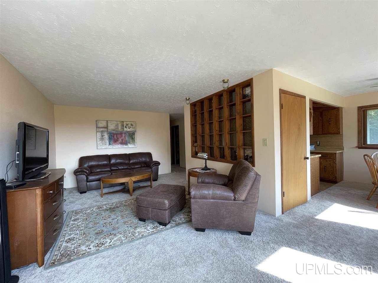25367 Leo South Road Watton, MI 49970 - Photo 3 of 47 Gallery Image 3