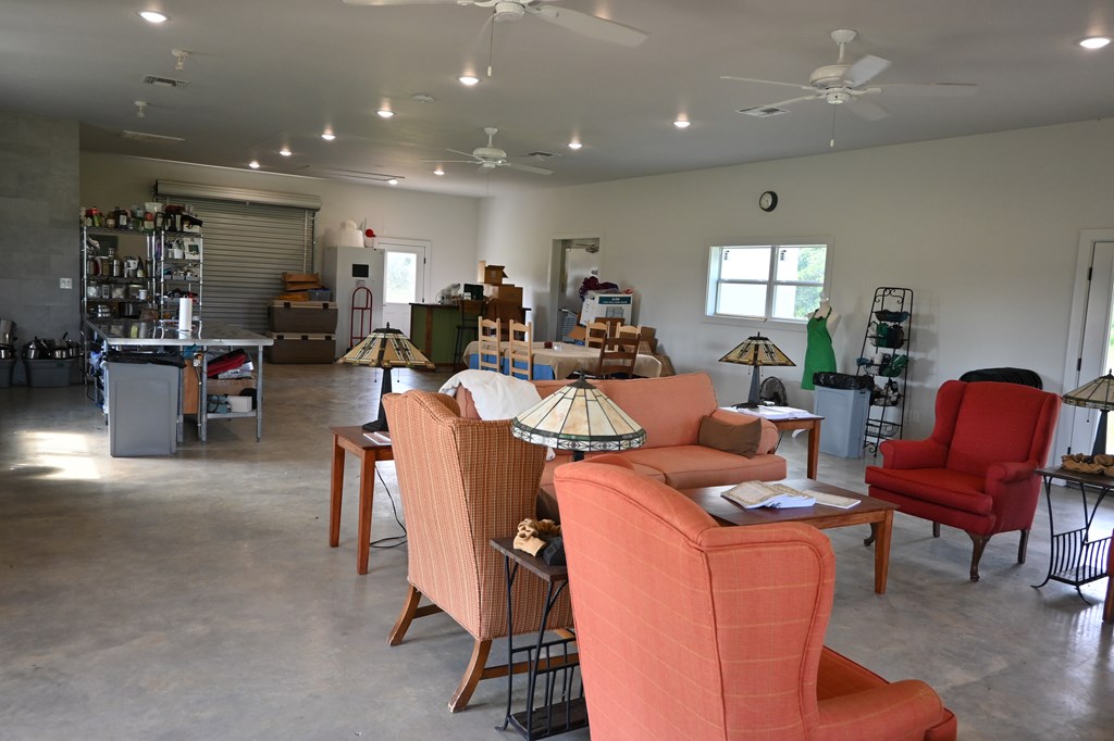 8698 River Bend Road Oakwood, TX 75855 - Photo 15 of 55