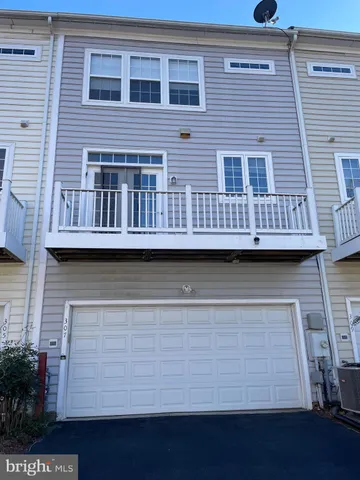 $3,200 | 307 Ridgemont Avenue, Rockville, MD 20850
