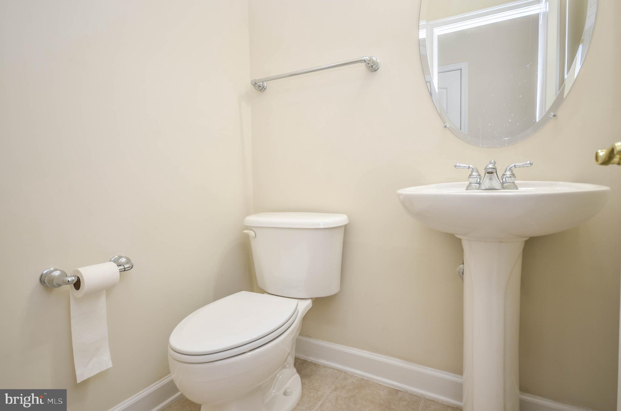 307 Ridgemont Avenue Rockville, MD 20850 - Photo 6 of 33