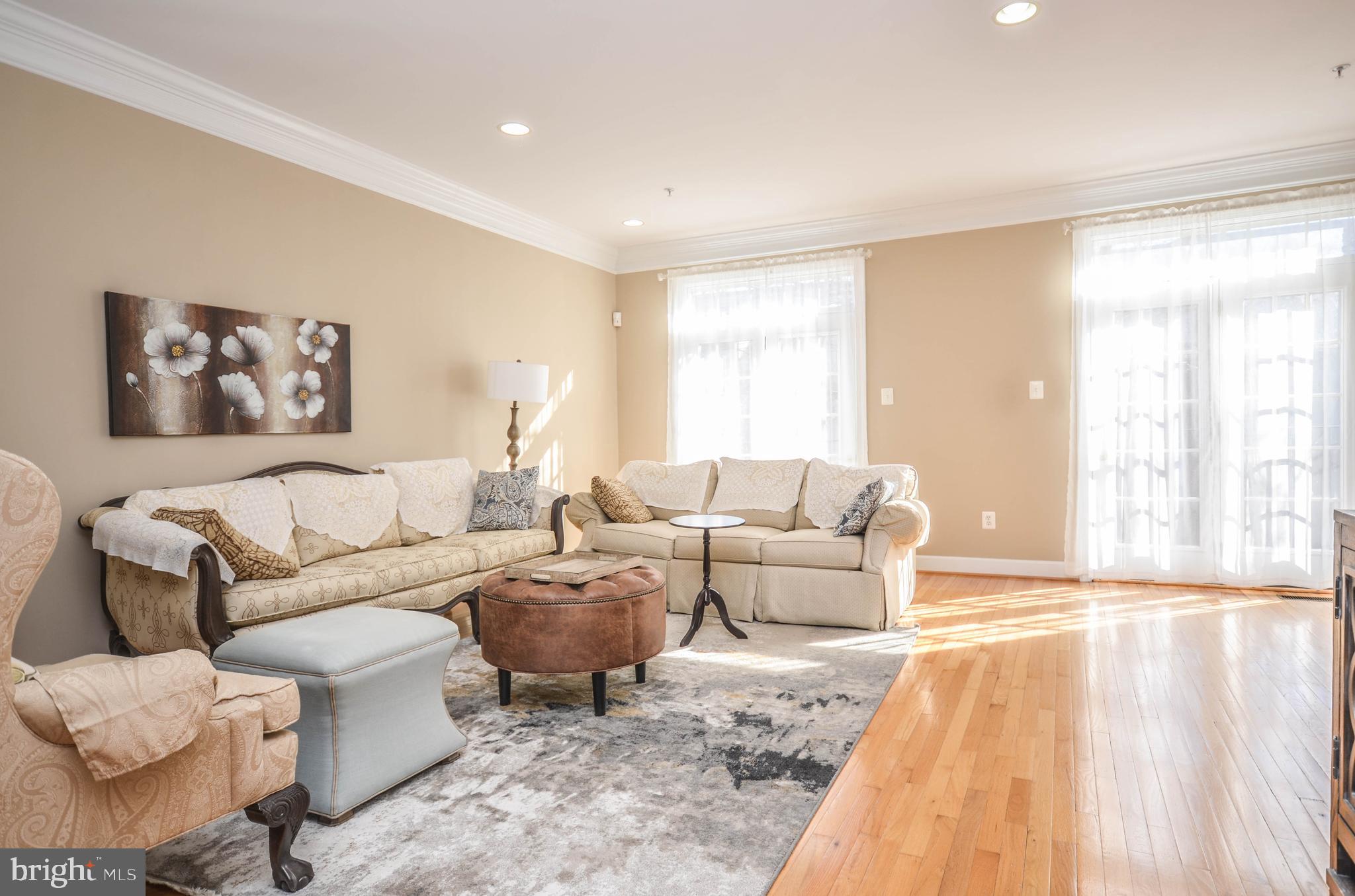 307 Ridgemont Avenue Rockville, MD 20850 - Photo 8 of 33