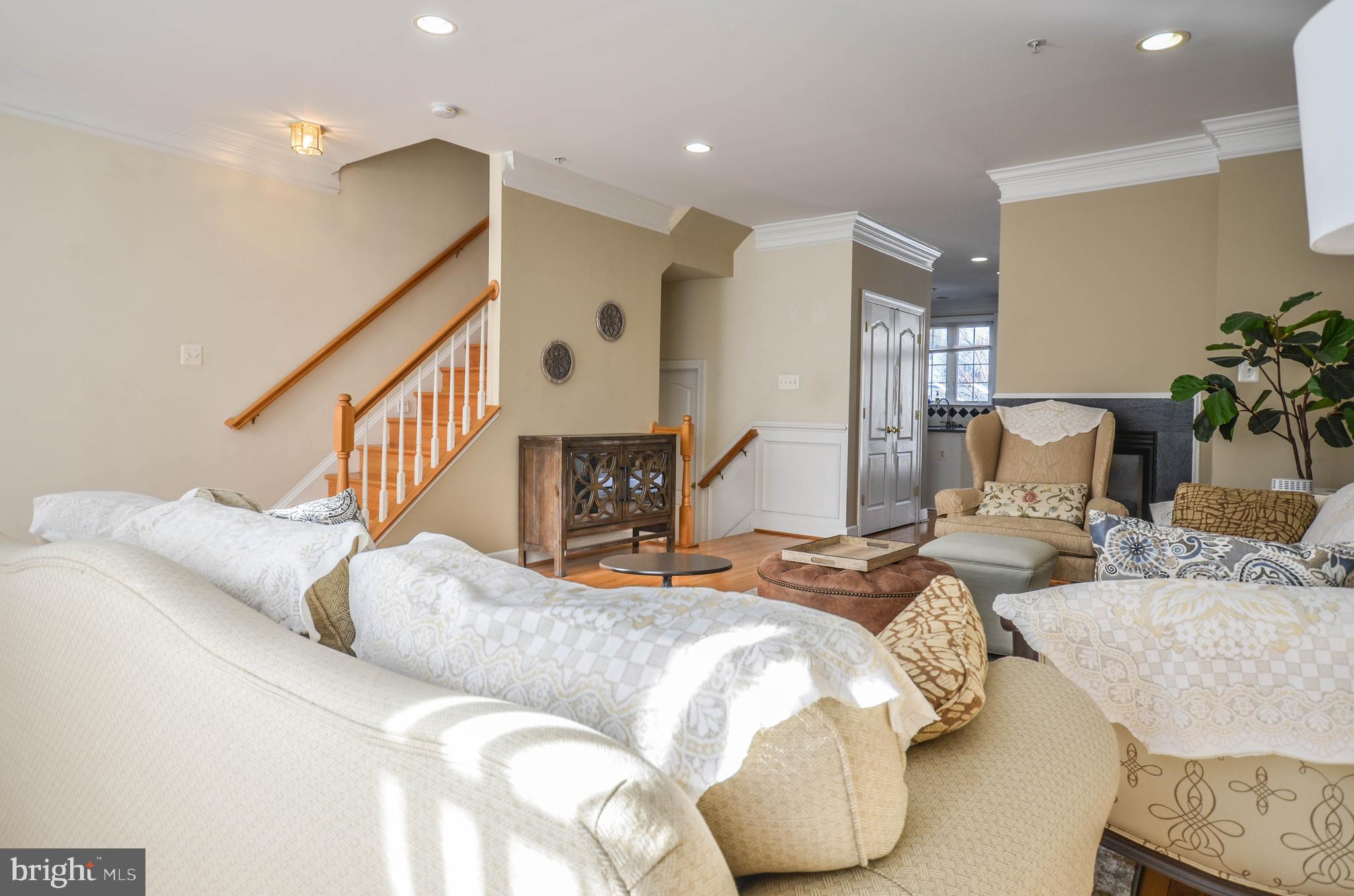 307 Ridgemont Avenue Rockville, MD 20850 - Photo 10 of 33