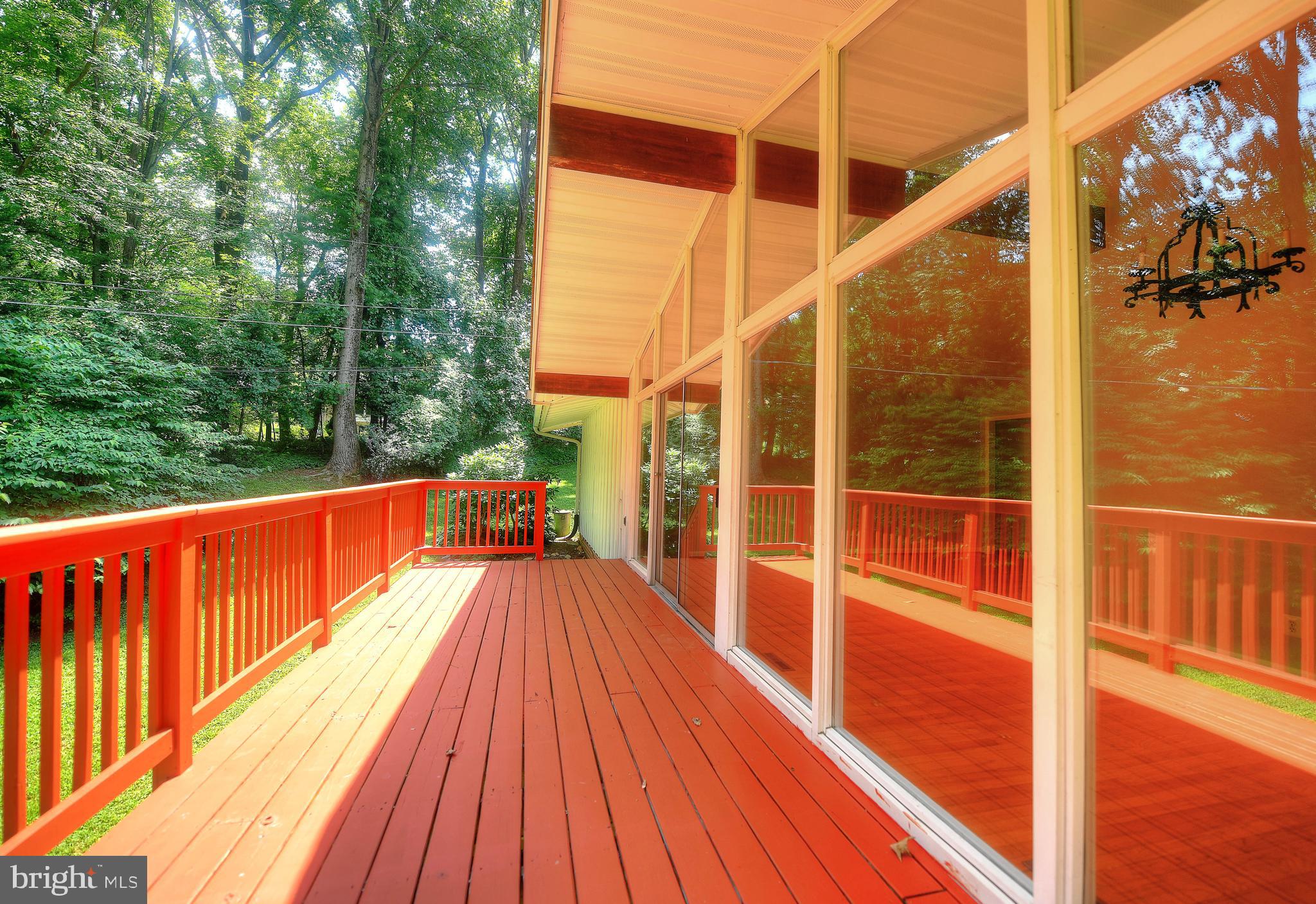 1319 Denby Road Towson, MD 21286 - Photo 20 of 28 Deck