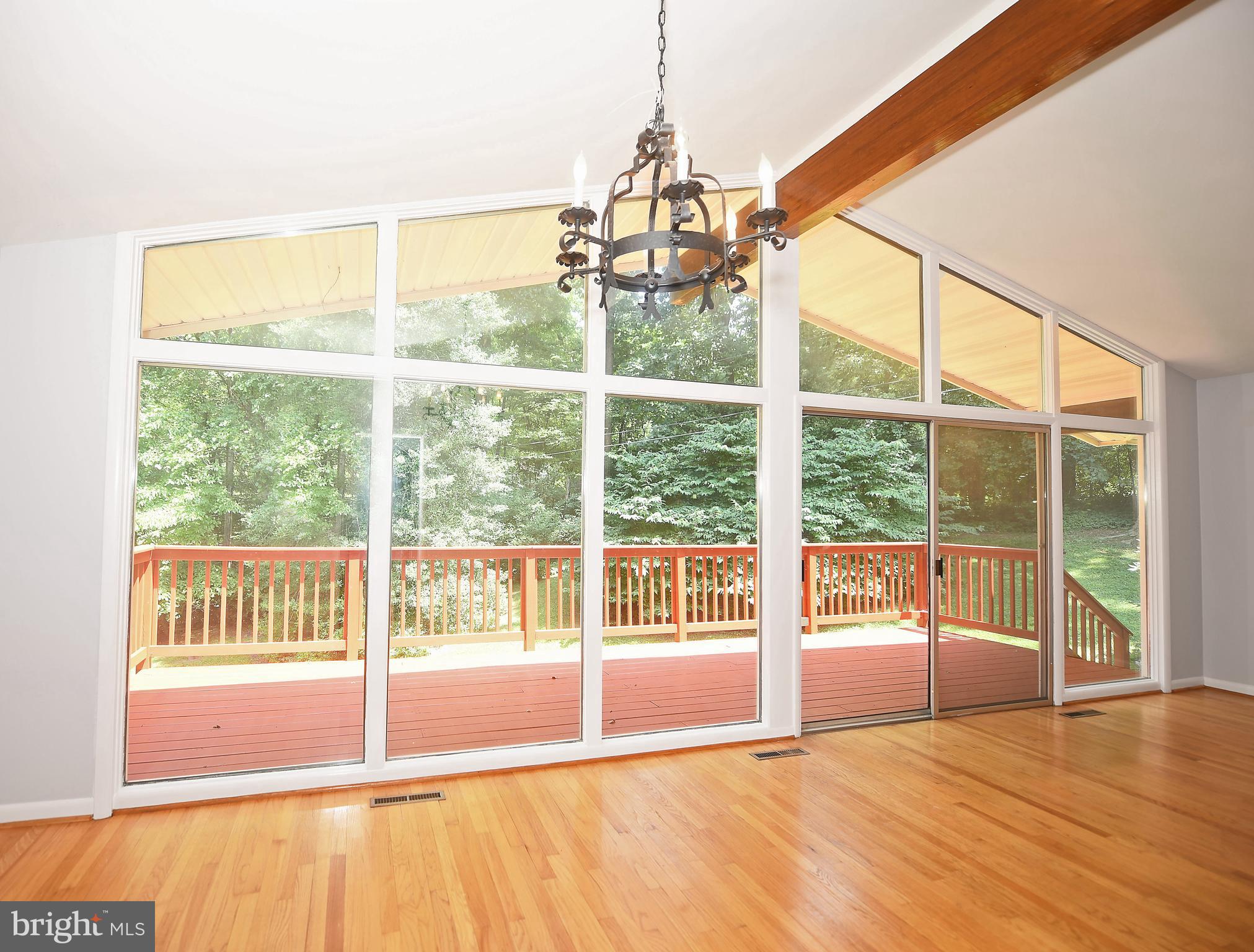 1319 Denby Road Towson, MD 21286 - Photo 3 of 28 Great Room