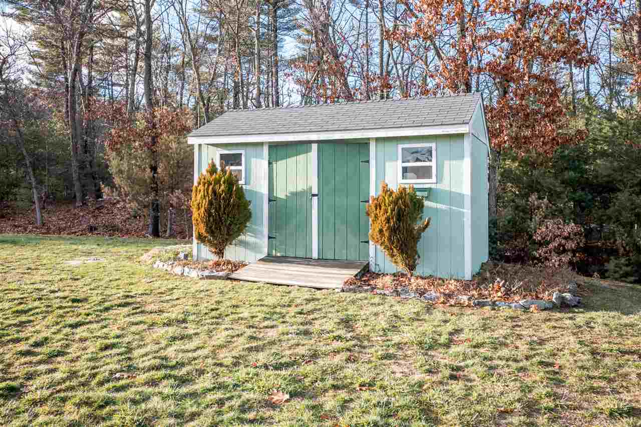37 Bear Hill Road Windham, NH 03087 - Photo 34 of 40