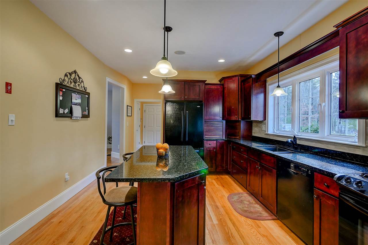 37 Bear Hill Road Windham, NH 03087 - Photo 10 of 40