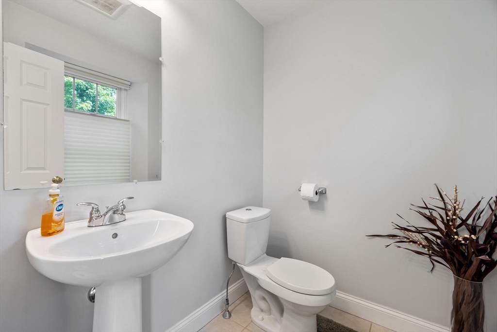 2 Adams Circle Devens, MA 01434 - Photo 17 of 42