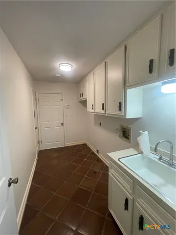 $550,000 | 403 Turtle Rock Drive, Victoria, TX 77904