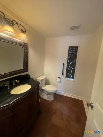 $550,000 | 403 Turtle Rock Drive, Victoria, TX 77904