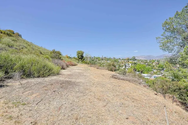 $1,125,000 | 11825 Taia Lane, Lakeside, CA 92040