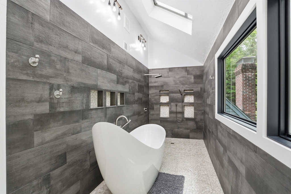 366 River Road Carlisle, MA 01741 - Photo 25 of 42