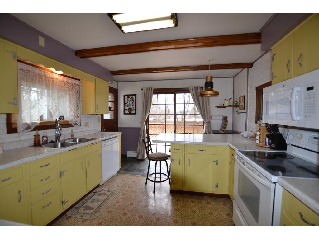 116 South Street Rutland, VT 05701 - Photo 2 of 12