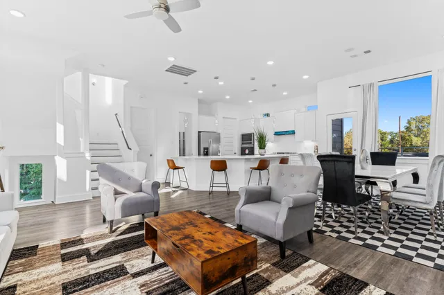 a picture of a wall with a white wall and a painting