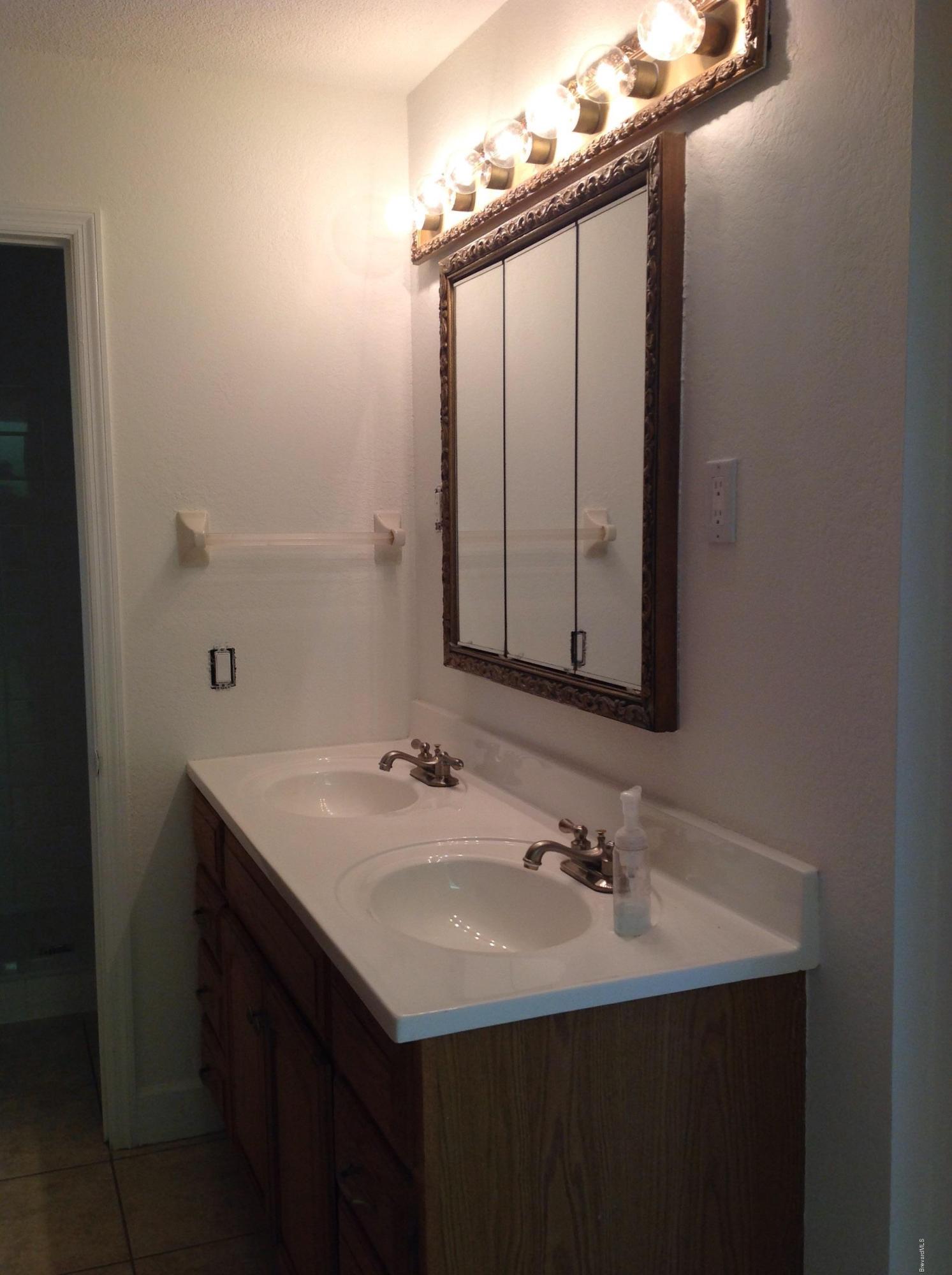 2170 Friday Road Cocoa, FL 32926 - Photo 13 of 31 Master bath