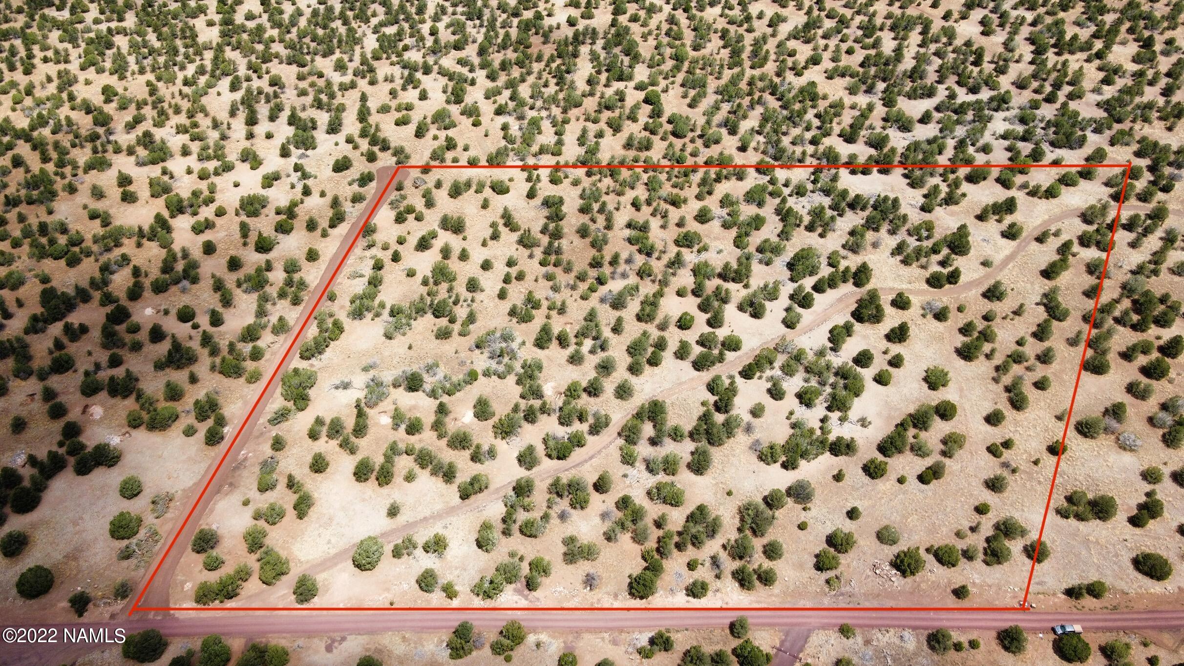 2625 West Honeysuckle Road, Unit B Williams, AZ 86046 - Photo 3 of 10 RemoteMediaFile_6553931_0_2022_07_12_11_