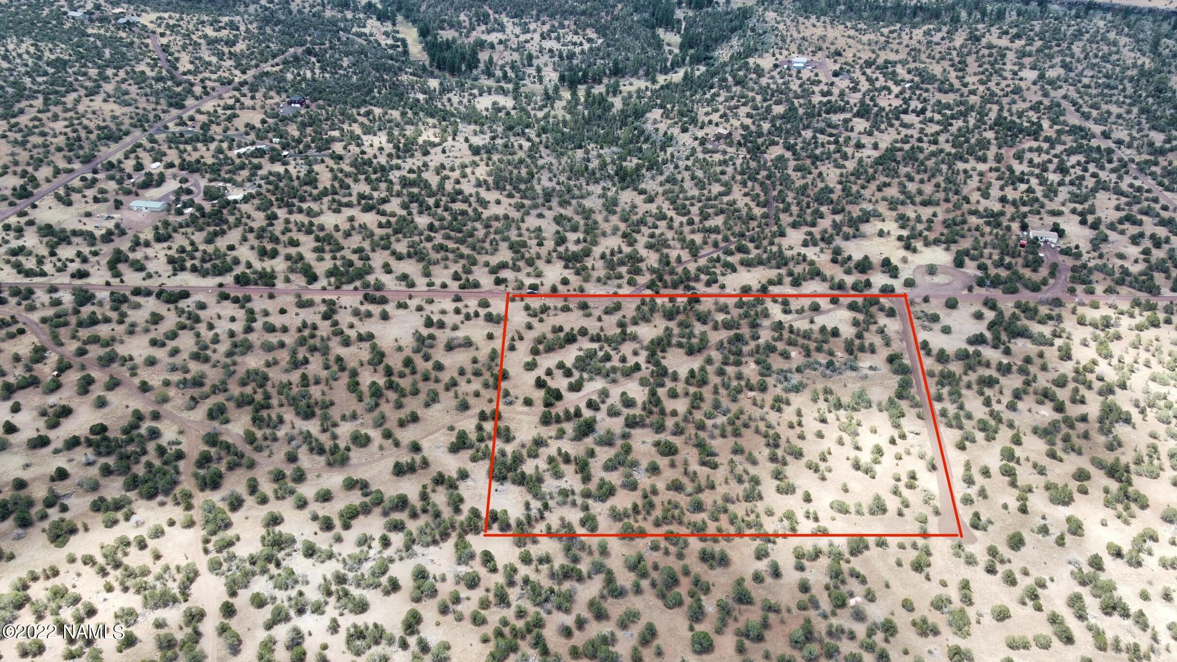 2625 West Honeysuckle Road, Unit B Williams, AZ 86046 - Photo 4 of 10 RemoteMediaFile_6553935_0_2022_07_12_11_
