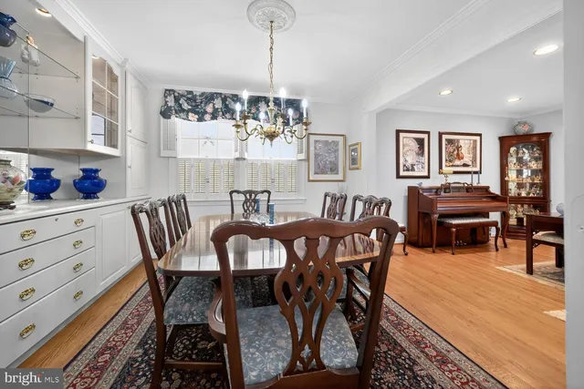 $1,159,000 | 8703 Yarmouth Court, Potomac, MD 20854