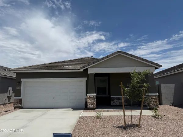 $315,990 | 5688 East Hornblende Way, San Tan Valley, AZ 85140