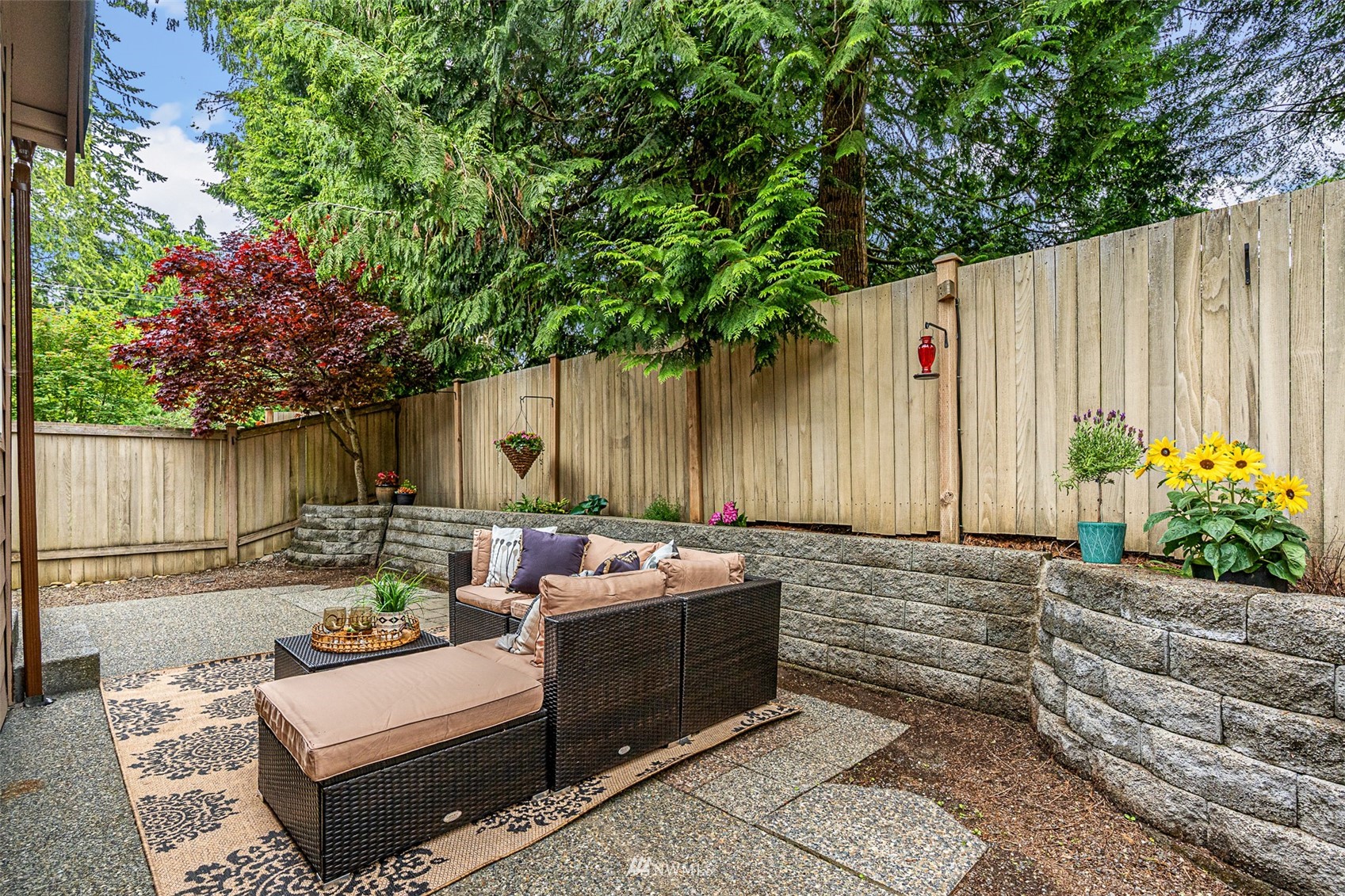 3509 160th Place Southeast Bothell, WA 98012 - Photo 8 of 31 a backyard of a house with outdoor seating