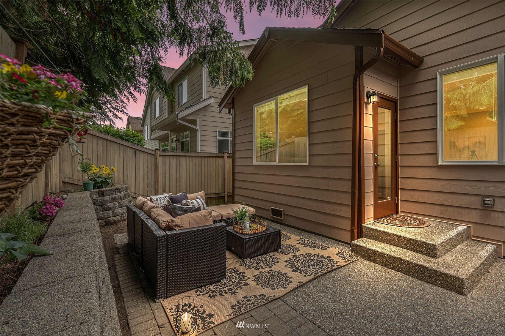 3509 160th Place Southeast Bothell, WA 98012 - Photo 9 of 31 a backyard of a house with outdoor seating