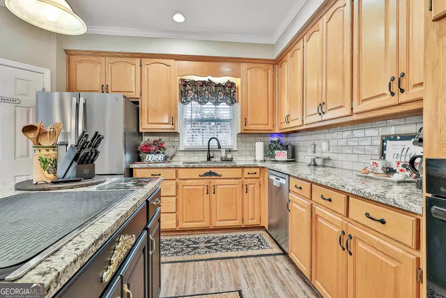 $499,995 | 102 Canterbury Drive, LaGrange, GA 30241